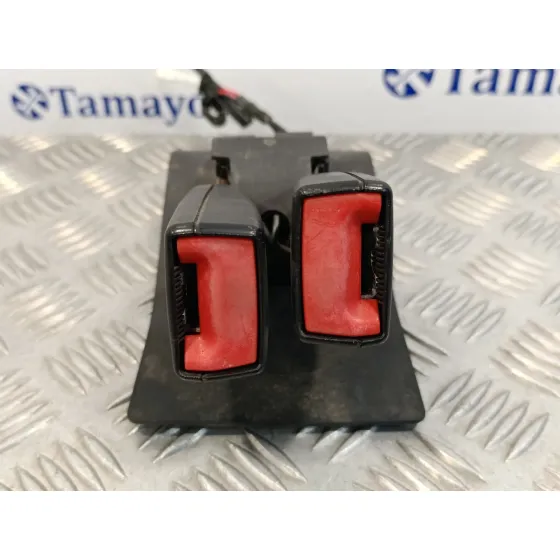 Enganche Cinturon Trasero Central para Mini Mini (R56)