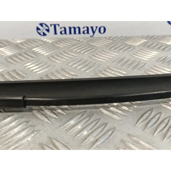 Brazo Limpia Delantero Izquierdo para Smart Fortwo Coupe