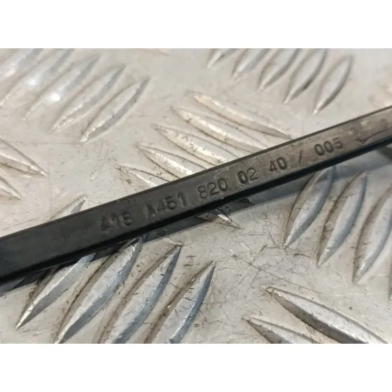 Brazo Limpia Delantero Izquierdo para Smart Fortwo Coupe