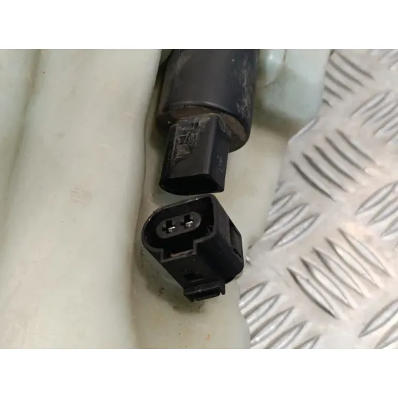 Deposito Limpia para Volkswagen Touareg (7L6)