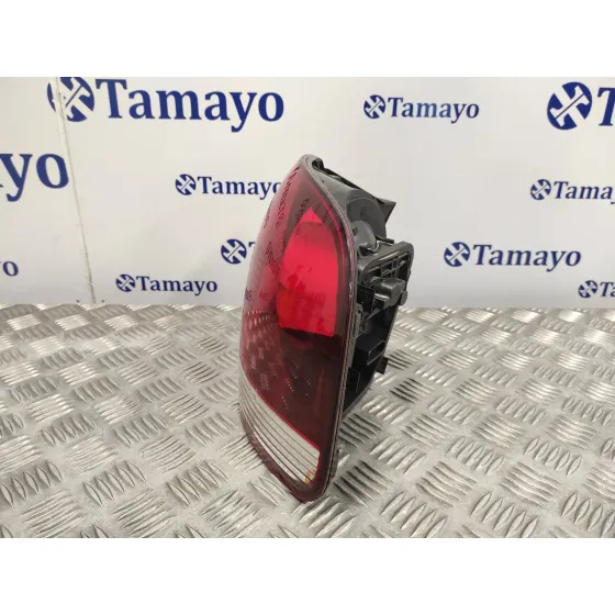 Piloto Trasero Derecho para Volkswagen Touareg (7L6)