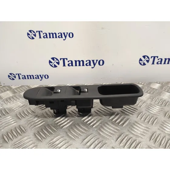 Mando Elevalunas Delantero Izquierdo para Peugeot 307 (S1)