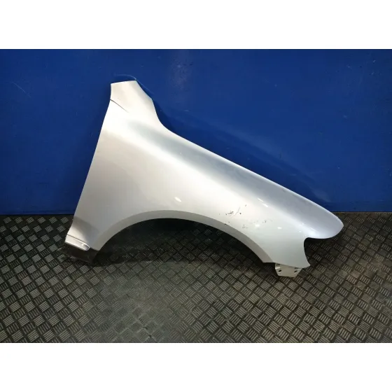 Aleta Delantera Derecha para Volkswagen Touareg (7L6)