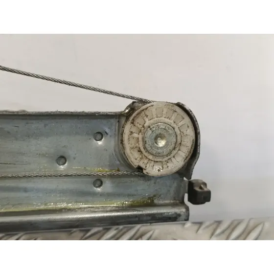 Elevalunas Delantero Izquierdo para Dacia Duster