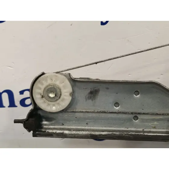 Elevalunas Delantero Izquierdo para Dacia Duster