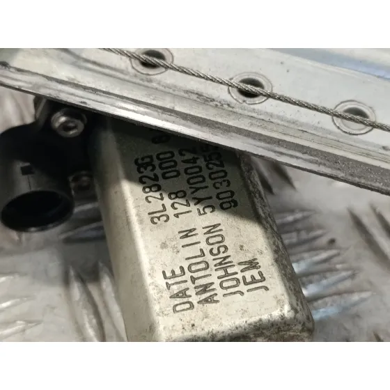 Elevalunas Delantero Izquierdo para Dacia Duster