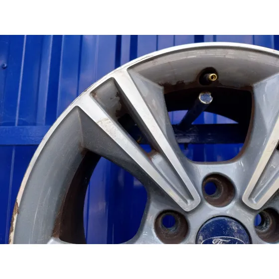 Llanta para Ford C-Max (Ceu)