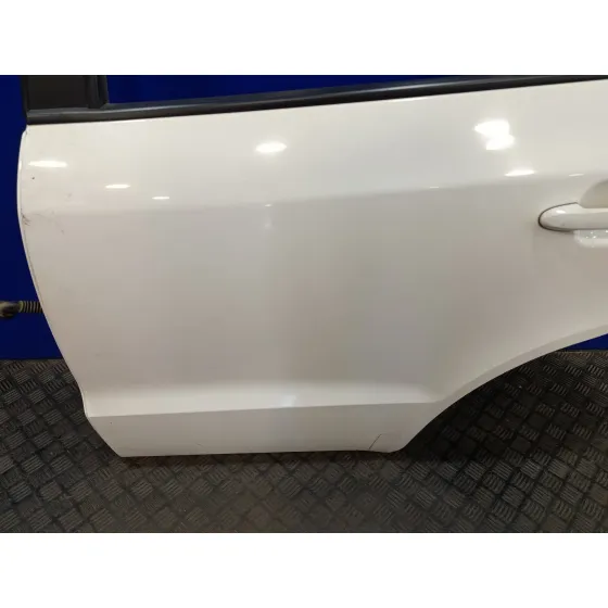 Puerta Trasera Izquierda para Hyundai Santa Fe (Bm)