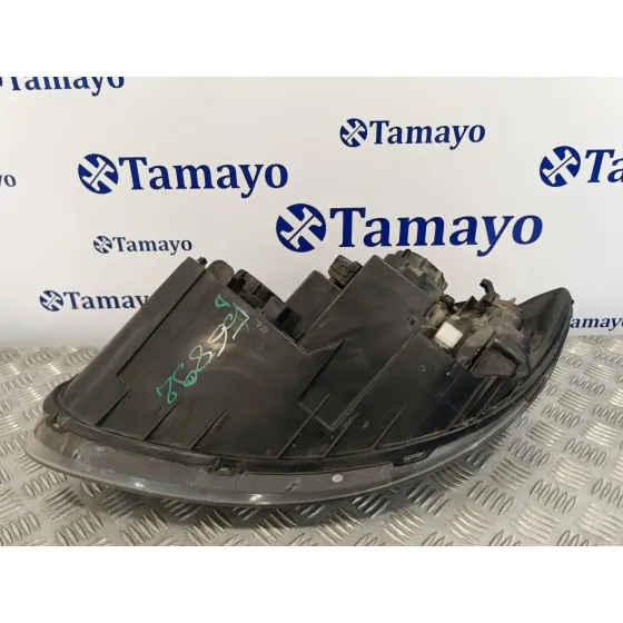 Faro Derecho para Hyundai Santa Fe (Bm)