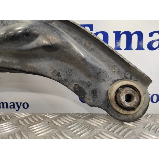 Brazo Suspension Inferior Delantero Derecho para Renault Trafic Caja Cerrada (Ab 4.01)
