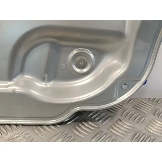 Elevalunas Delantero Derecho para Hyundai Santa Fe (Bm)