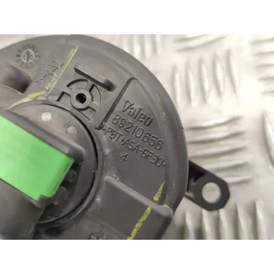 Faro Antiniebla Derecho para Toyota Prius (Nhw30)