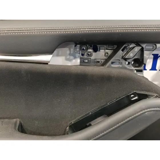 Guarnecido Puerta Delantera Izquierda para Mazda 3 Berlina (Bp)