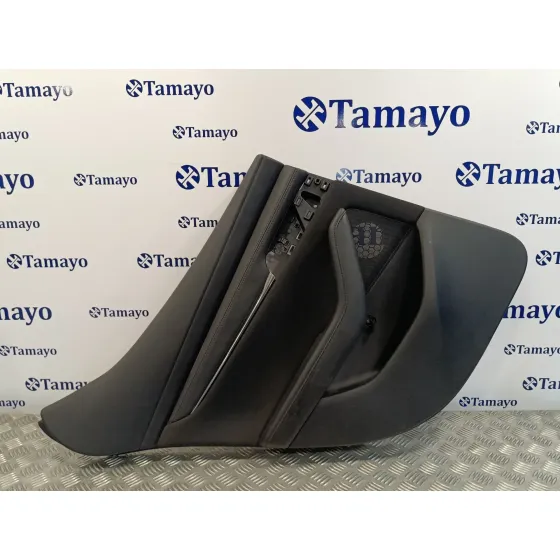 Guarnecido Puerta Trasera Izquierda para Mazda 3 Berlina (Bp)