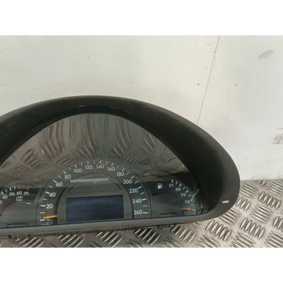 Cuadro Instrumentos para Mercedes-Benz Clase C (W203) Berlina