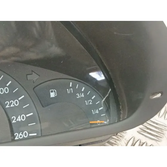 Cuadro Instrumentos para Mercedes-Benz Clase C (W203) Berlina