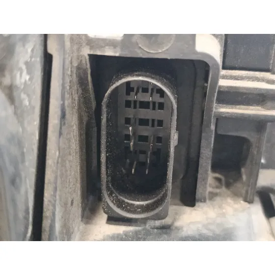 Faro Izquierdo para Audi Q7 (4L)