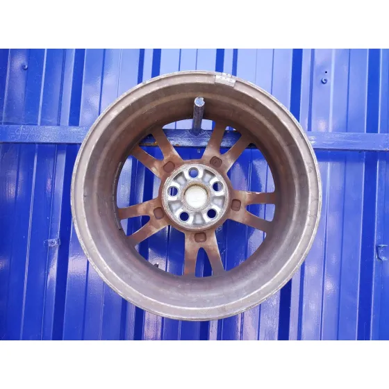 Llanta para Toyota Prius (Nhw30)