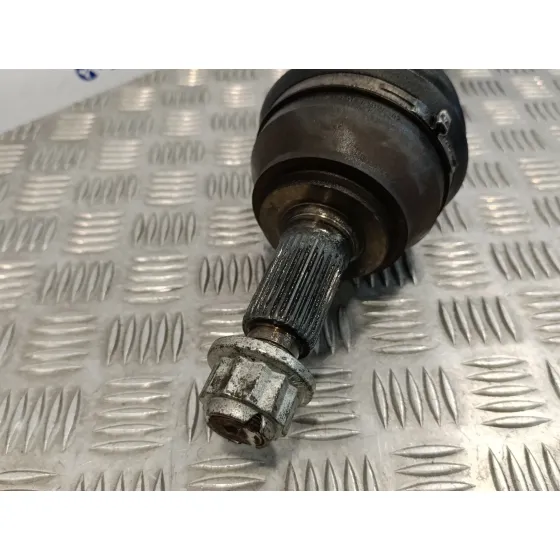 Transmision Delantera Izquierda para Audi Q7 (4L)