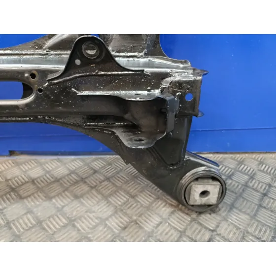 Puente Delantero para Audi Q7 (4L)