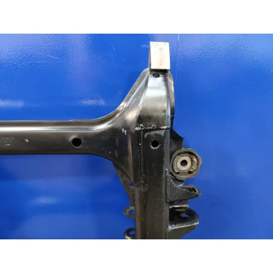 Puente Delantero para Audi Q7 (4L)