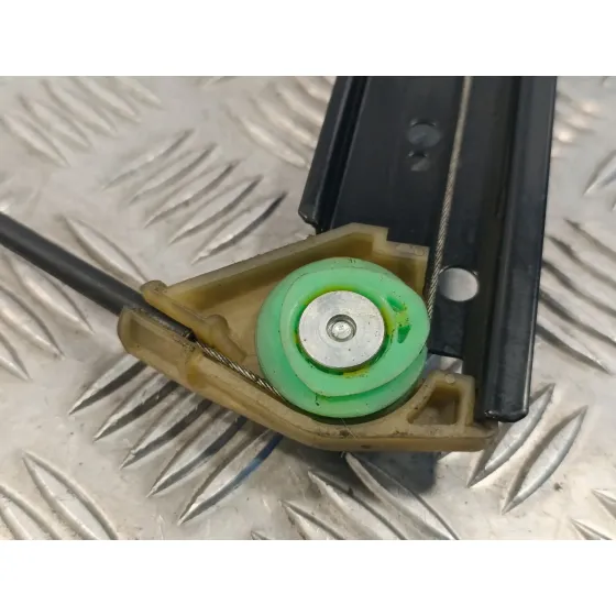 Elevalunas Delantero Izquierdo para Audi Q7 (4L)