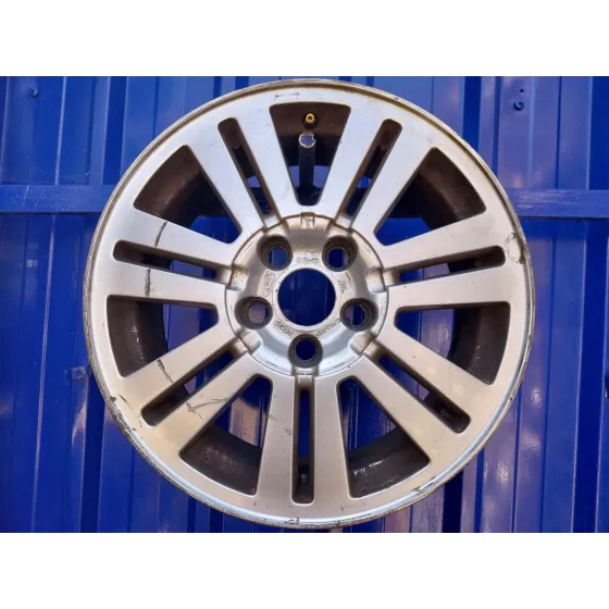 Llanta para Ford Focus C-Max (Cap)