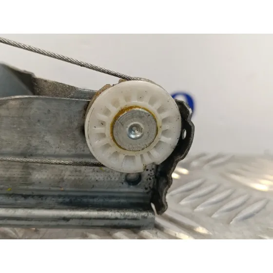 Elevalunas Delantero Derecho para Renault Clio Iv
