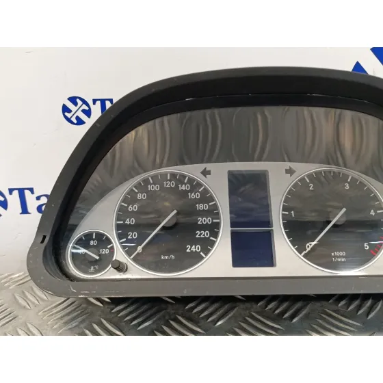 Cuadro Instrumentos para Mercedes-Benz Clase B (W245)