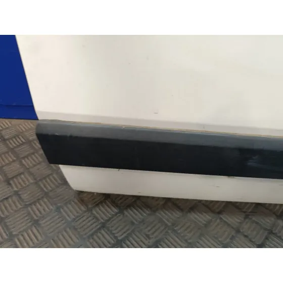 Puerta Delantera Derecha para Peugeot Bipper