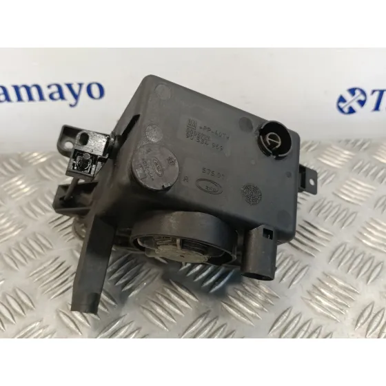 Faro Antiniebla Derecho para Opel Corsa C