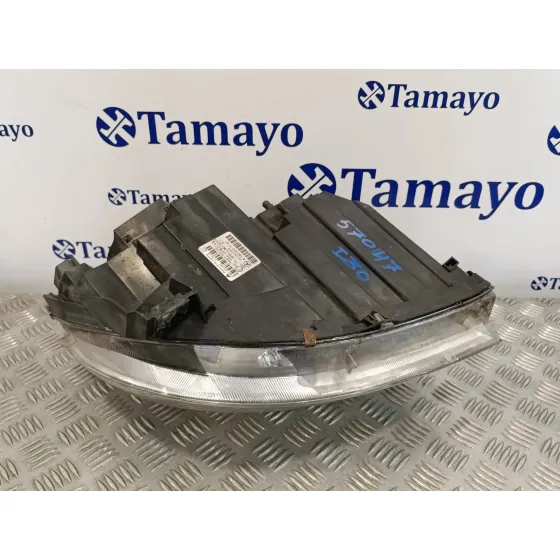 Faro Izquierdo para Mercedes-Benz Clase B (W245)