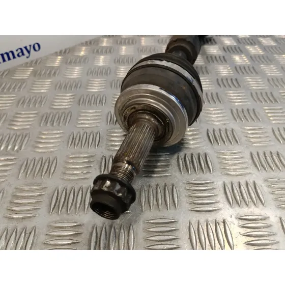 Transmision Delantera Izquierda para Toyota Prius (Nhw30)