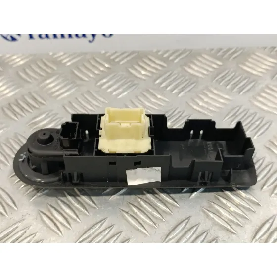 Mando Elevalunas Delantero Izquierdo para Renault Clio Iv