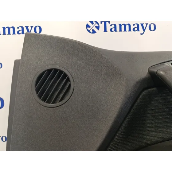 Guarnecido Puerta Delantera Derecha para Audi Q7 (4L)