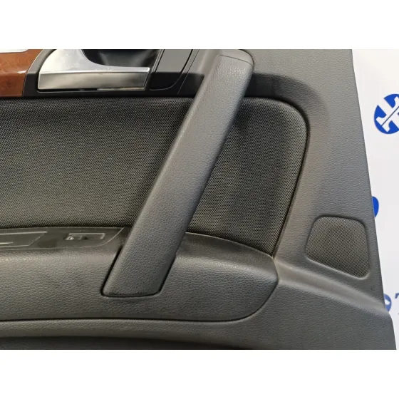 Guarnecido Puerta Trasera Izquierda para Audi Q7 (4L)