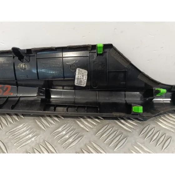 Moldura para Hyundai I30 Fastback