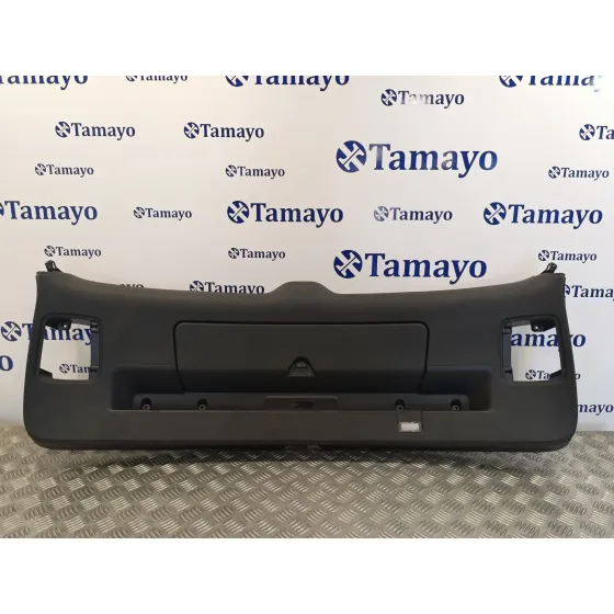 Guarnecido Porton Trasero para Audi Q7 (4L)