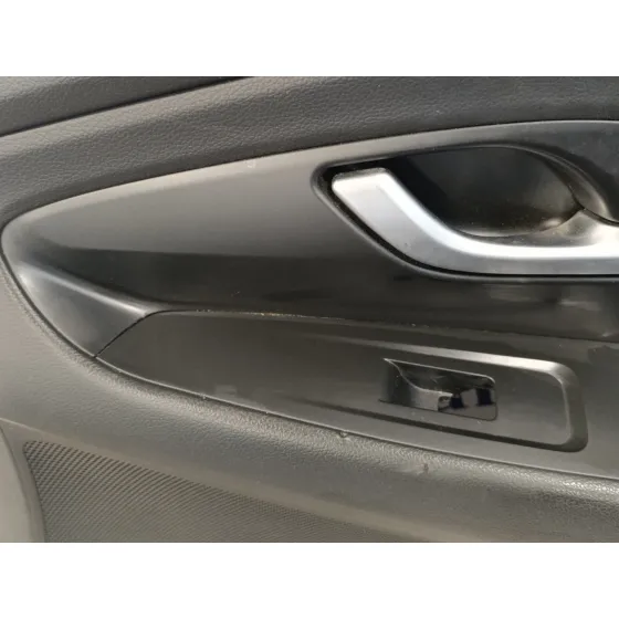 Guarnecido Puerta Delantera Derecha para Hyundai I30 Fastback