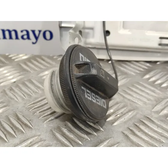 Tapa Exterior Combustible para Subaru Impreza G12