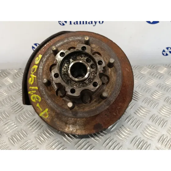 Mangueta Delantera Derecha para Mitsubishi Montero (L040)
