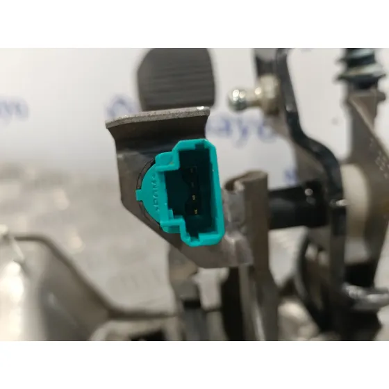 Pedal Freno para Peugeot Partner Kombi
