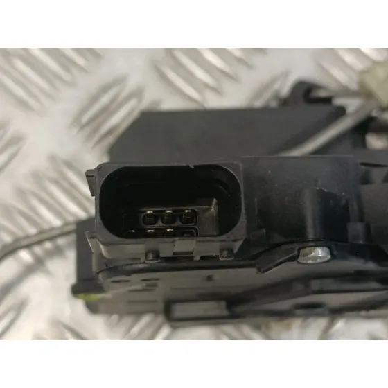 Cerradura Puerta Delantera Izquierda para Opel Corsa D