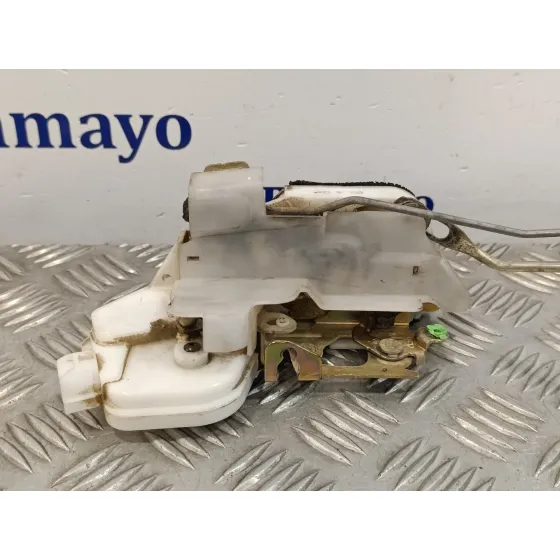 Cerradura Puerta Delantera Derecha para Mitsubishi Montero (V60/V70)