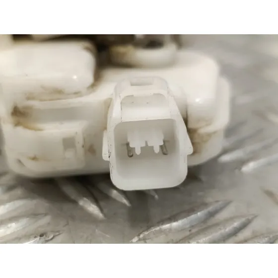 Cerradura Puerta Delantera Derecha para Mitsubishi Montero (V60/V70)