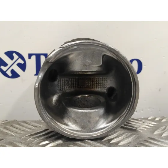 Piston para Renault Trafic Combi (Ab 4.01)