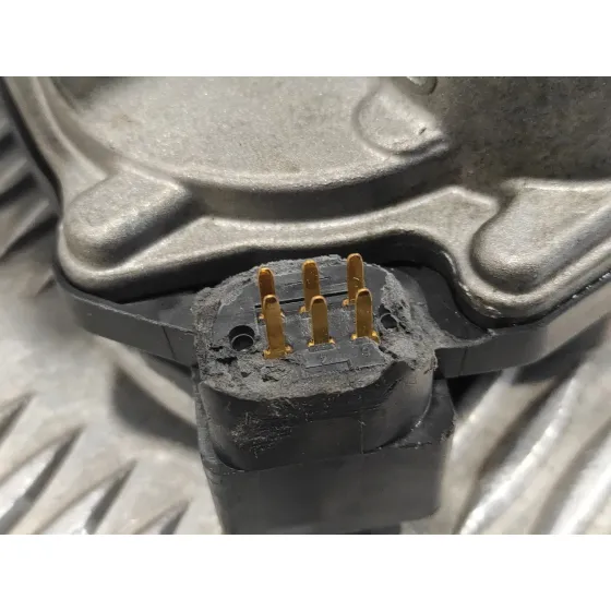 Caja Mariposa para Volkswagen Passat Variant (3C5)