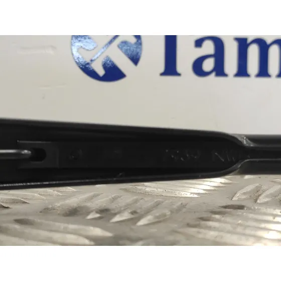 Brazo Limpia Delantero Izquierdo para Subaru Impreza G12