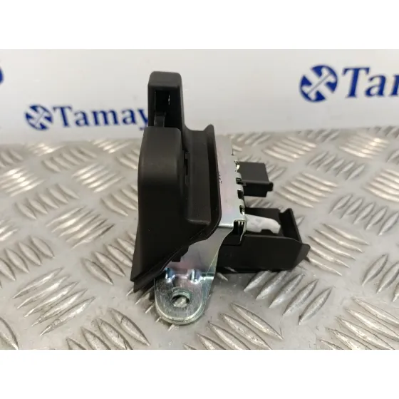 Cerradura Maletero / Porton para Volkswagen Polo