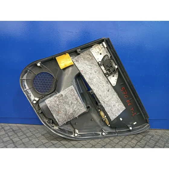 Guarnecido Puerta Trasera Izquierda para Subaru Impreza G12